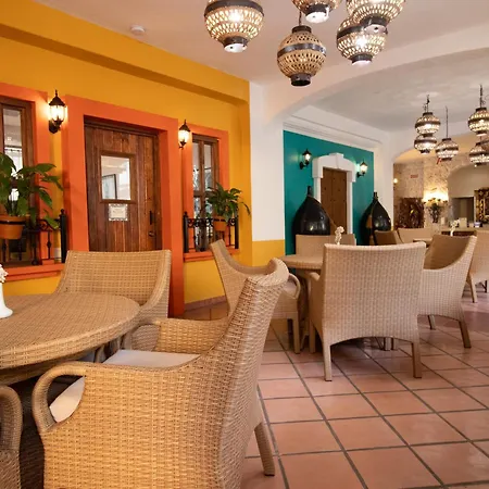 Los Arcos Suites-3